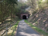Maare-Mosel-Radwanderweg-Tunnel