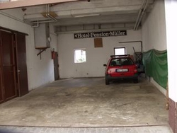 Viel Platz in unserer Garage!